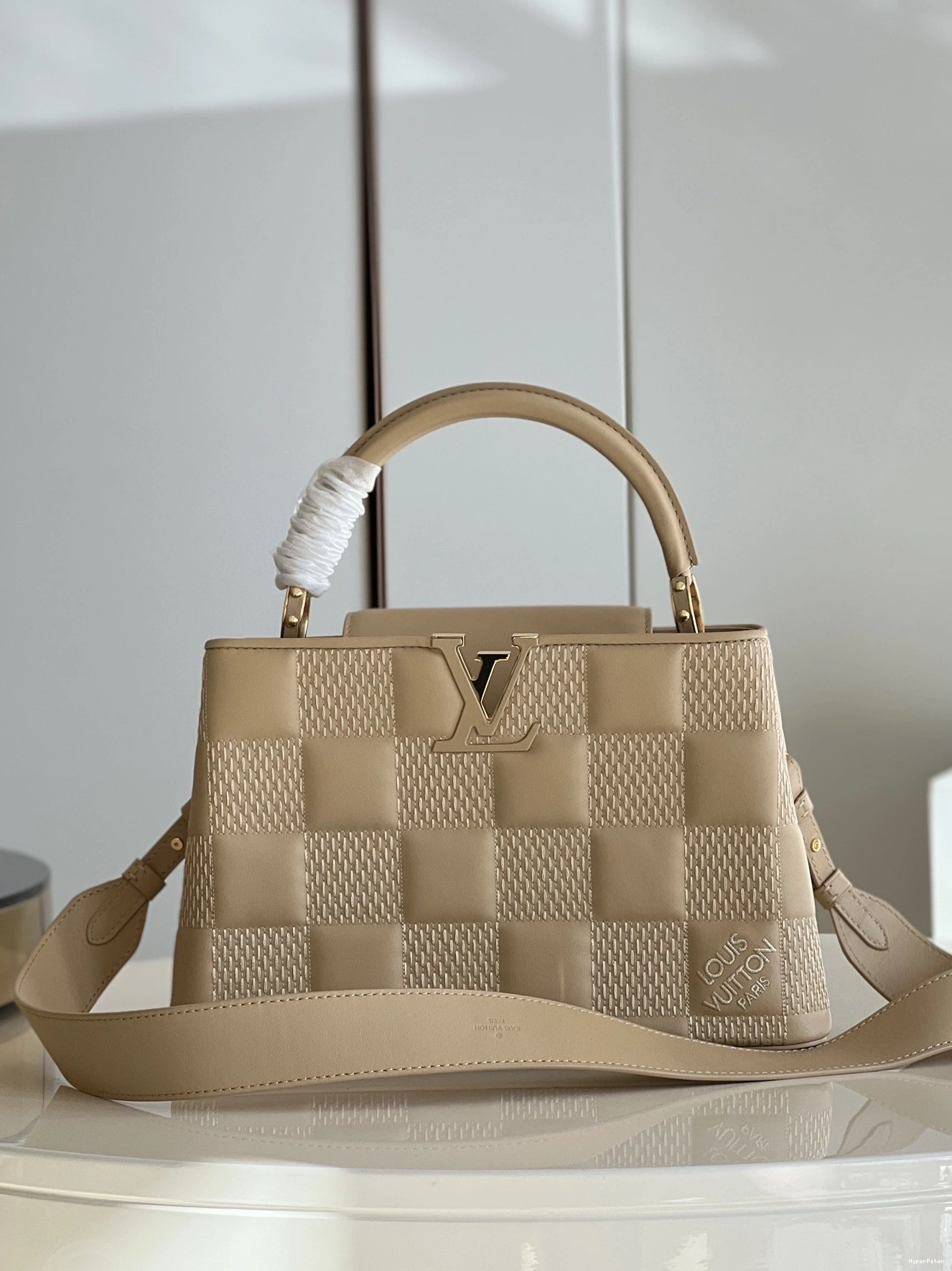 CAPUCINES VUITTON MM LOUIS 0731